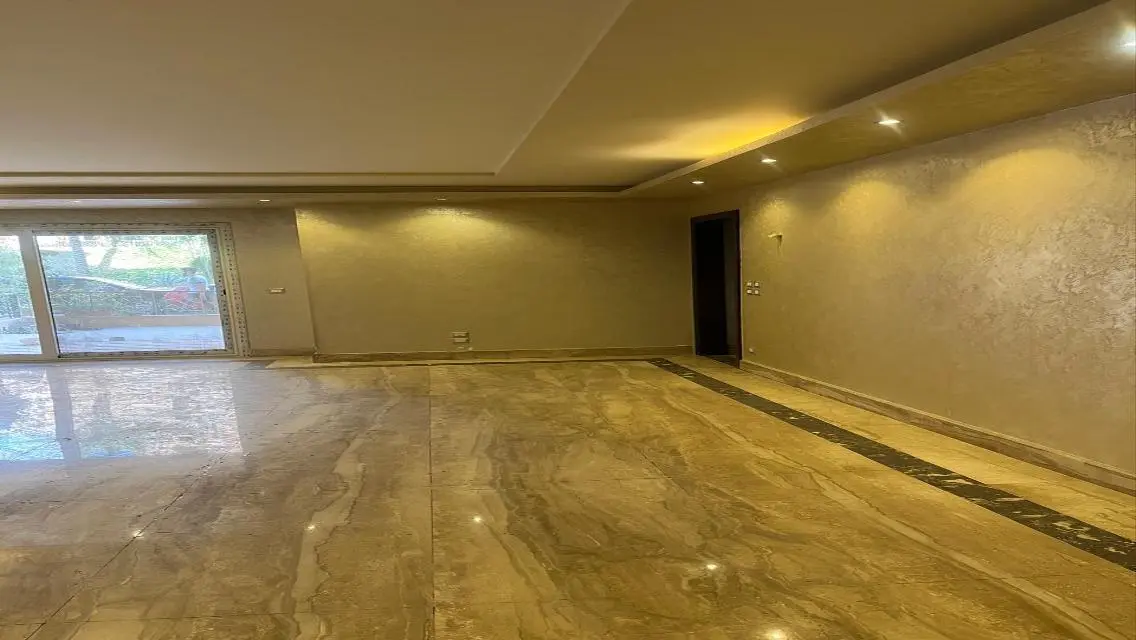 For Rent: Ground Apartment in Tijan El-Maadi - 210 m with Garden