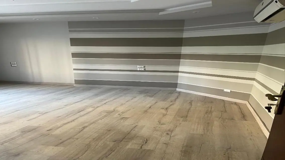For Rent: Ground Apartment in Tijan El-Maadi - 210 m with Garden