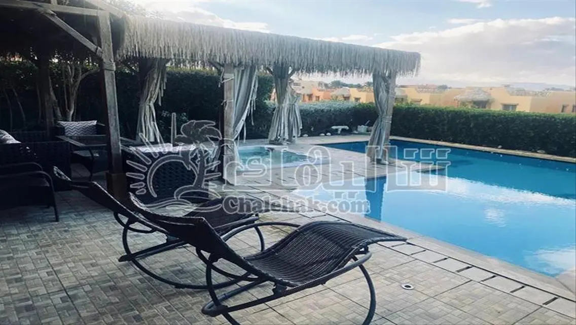 Mountain View - Luxurious Stand-Alone Home with Private Pool