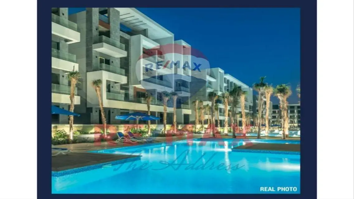 Luxury Apartment with Private Garden in Prime Location
