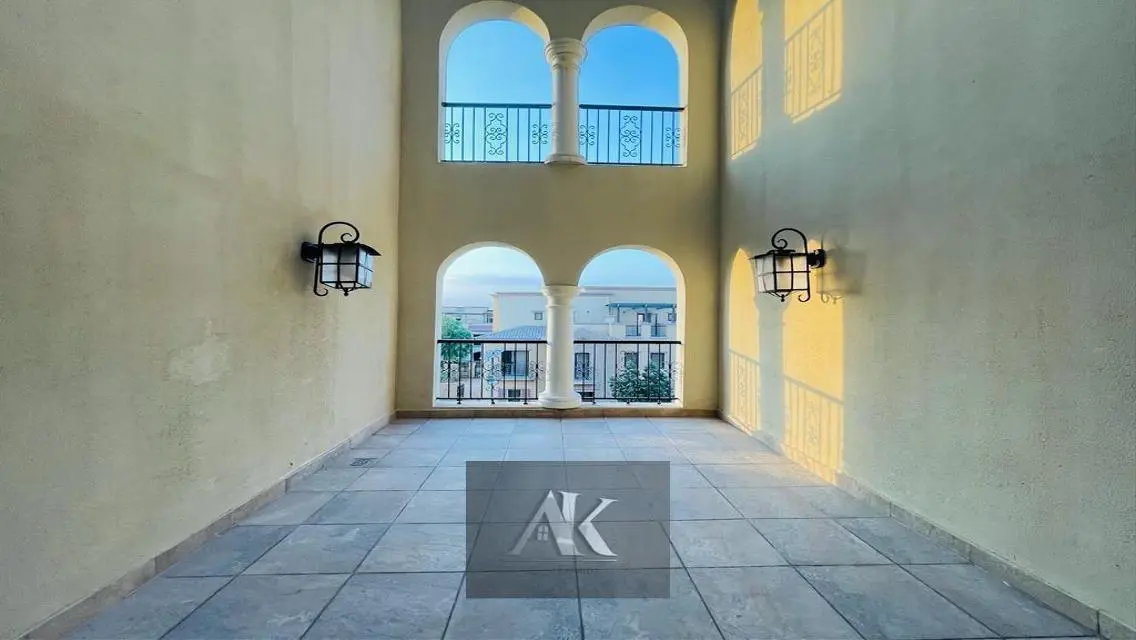 شقة فاخرة مطلة على البحيرات