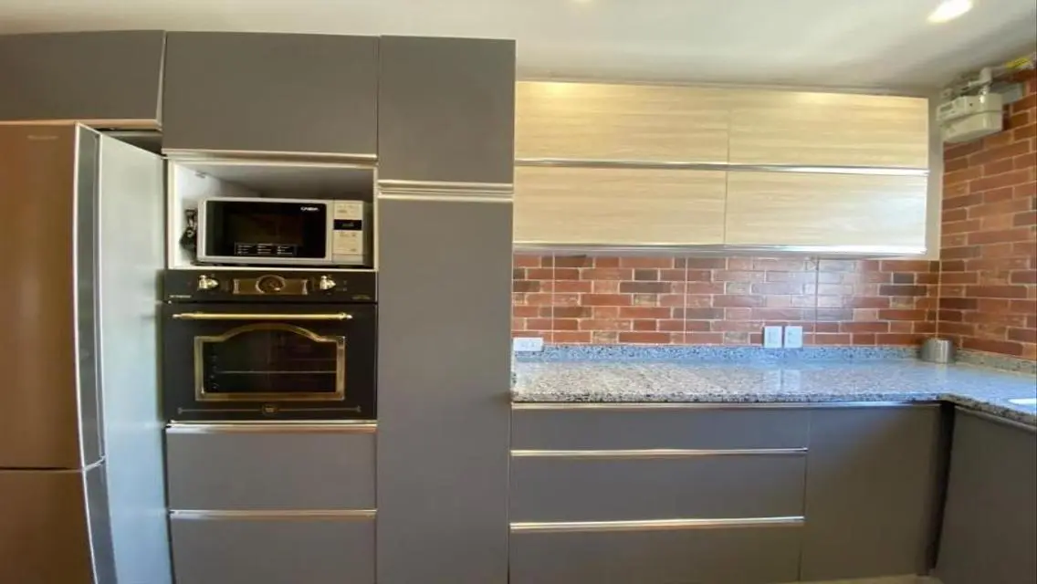 Luxurious 170 sqm Apartment for Sale in a Prime Location