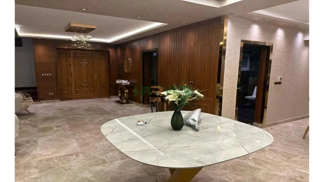 Luxurious Apartment for Sale with Spacious Area