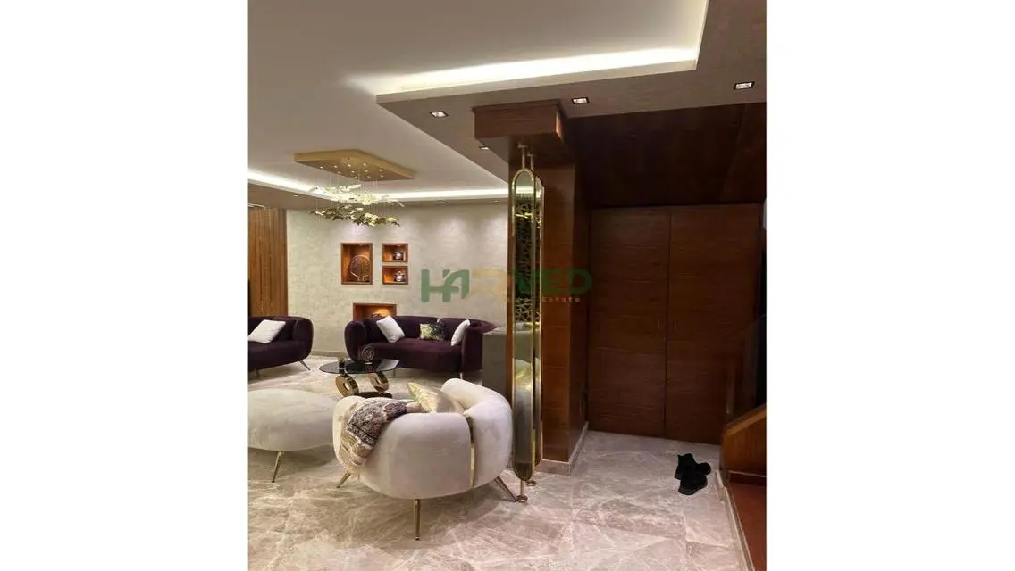 Luxurious Apartment for Sale with Spacious Area