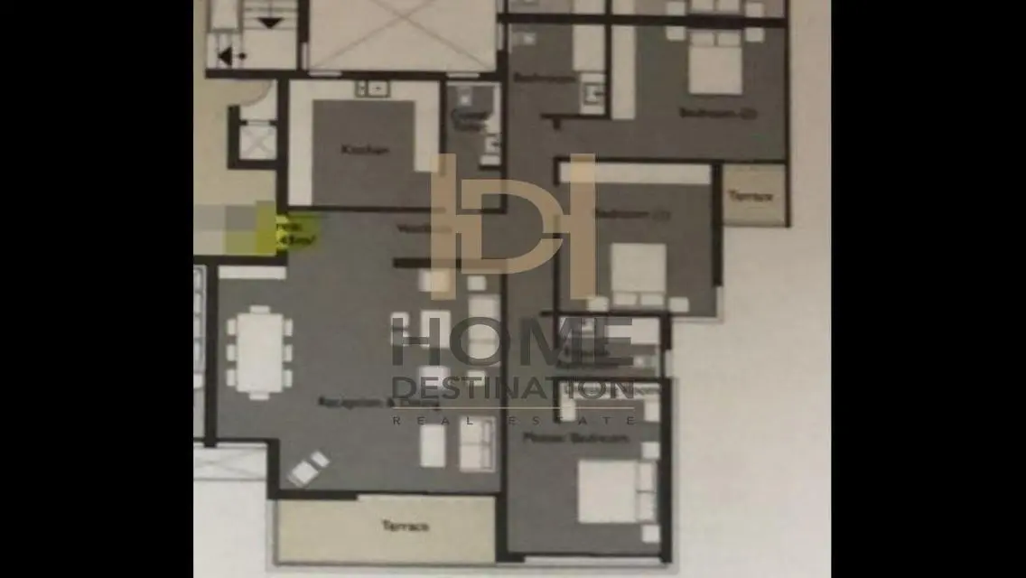 Luxury Apartment with Lakeside View in City Center