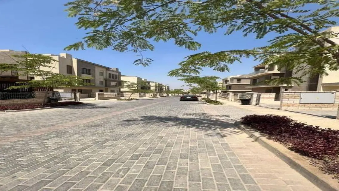 Luxury Villa for Sale with Spacious Area in Prime Location