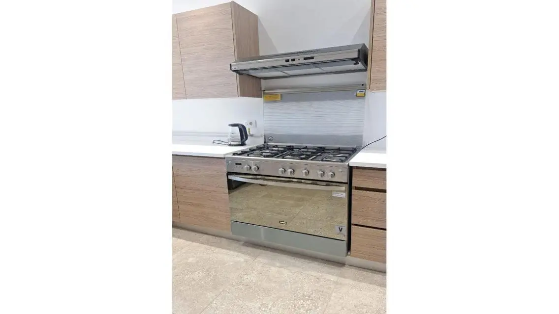 Luxurious 300 sqm Apartment at an Attractive Price