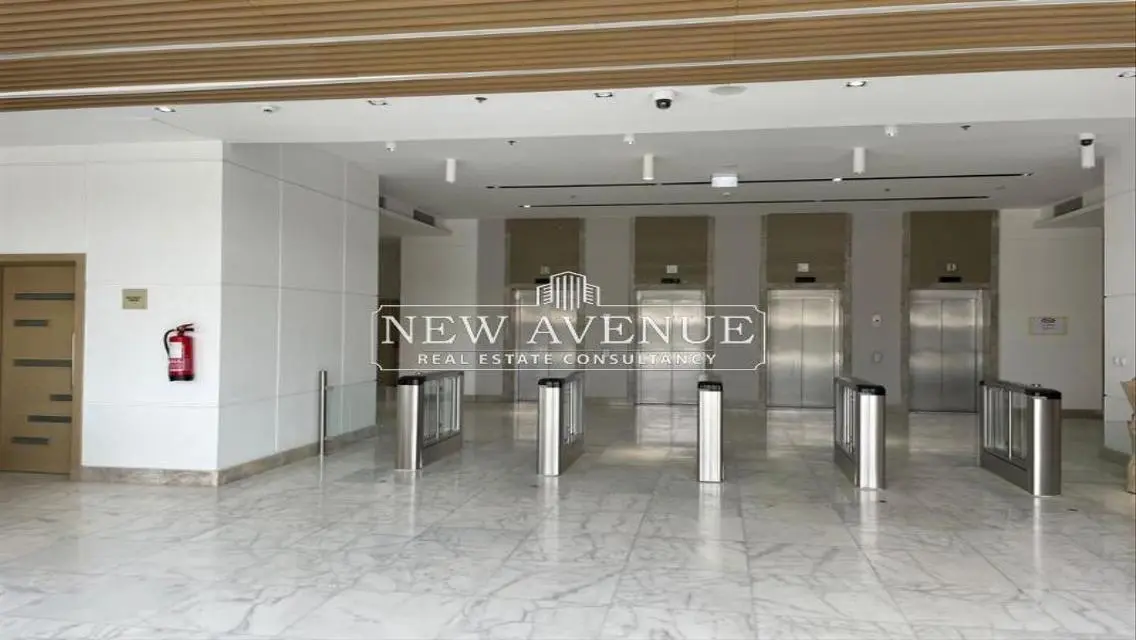 Modern Office for Rent - Spacious 131 Square Meters