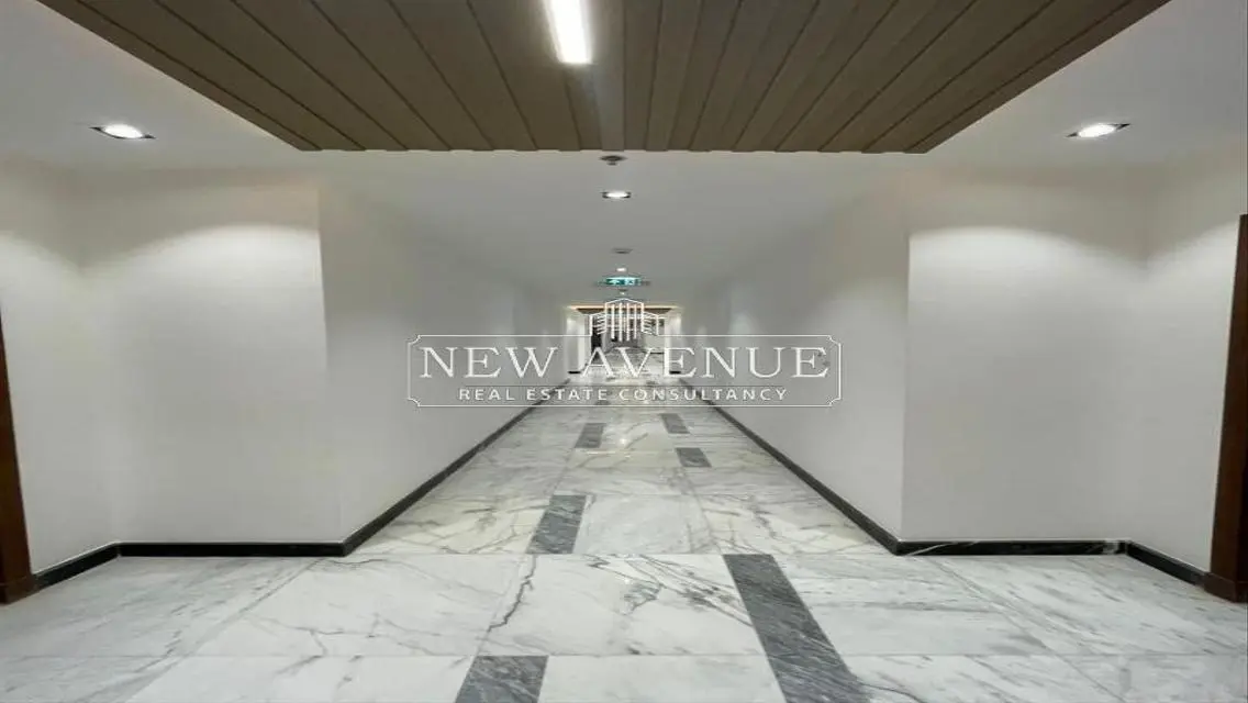 Modern Office for Rent - Spacious 131 Square Meters
