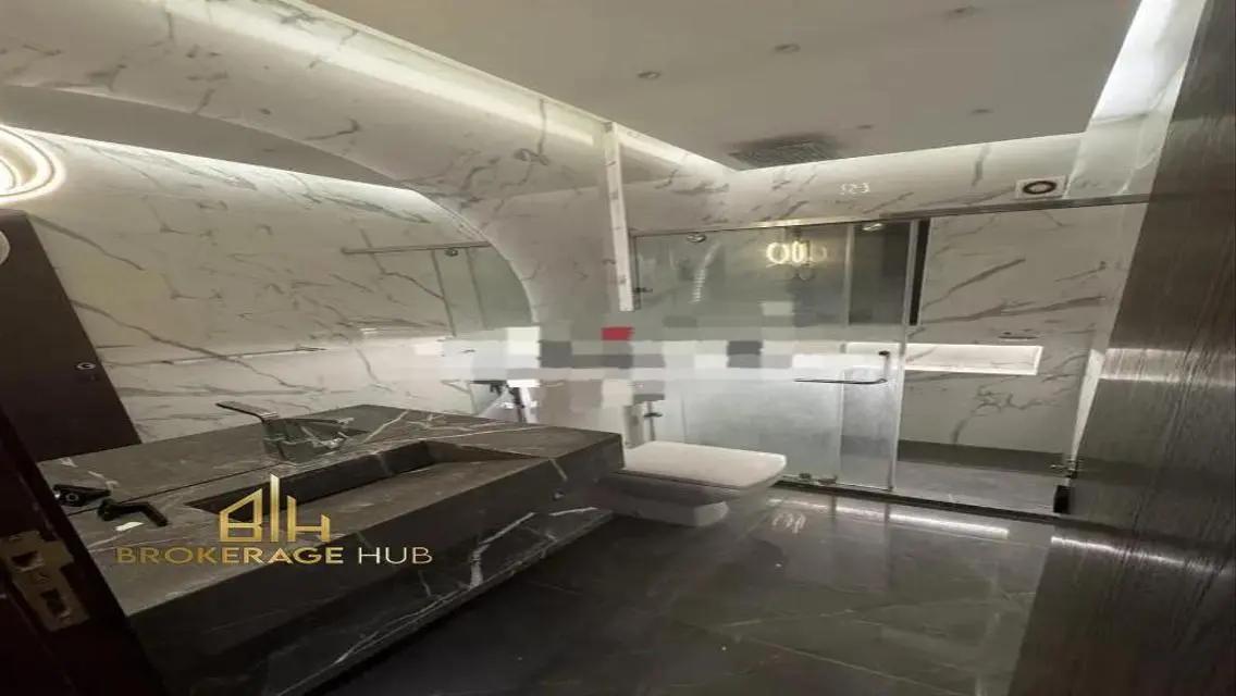 Luxurious Apartment for Sale with All Amenities