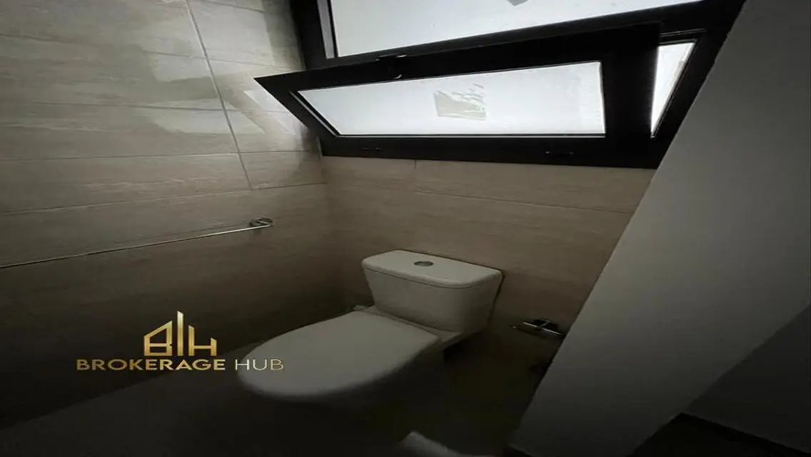 Luxury Apartment in Nourhan, Fifth Square