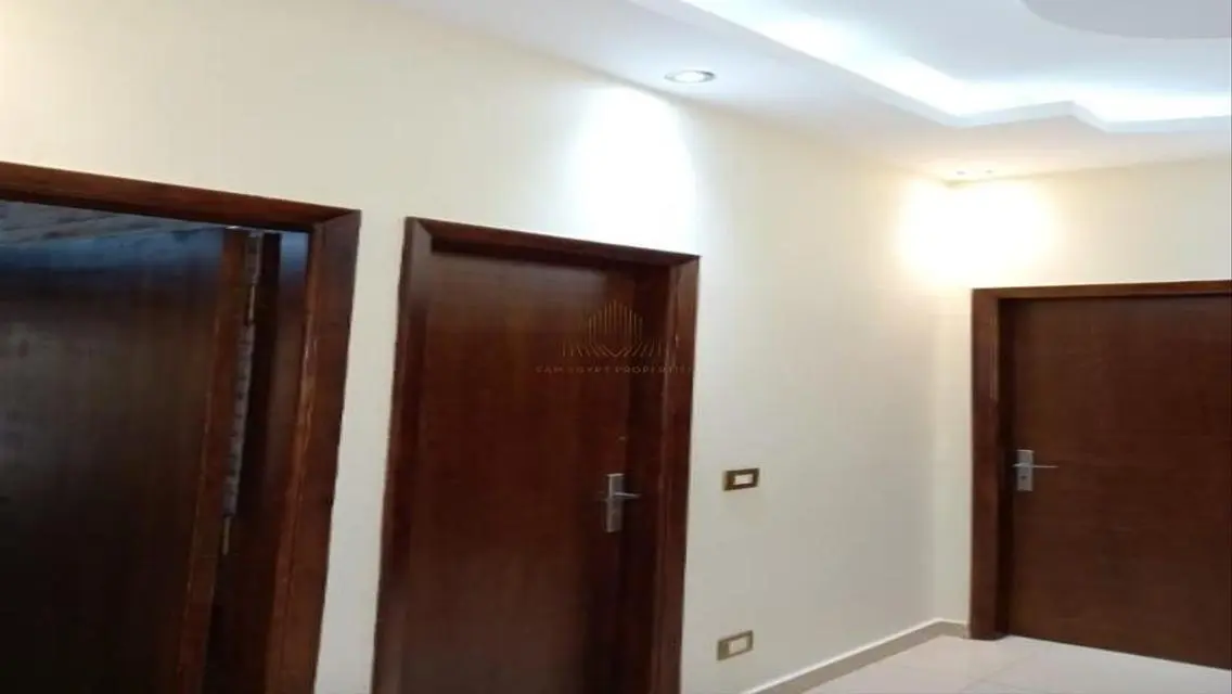 شقة مميزة بمساحة 31000 متر.
