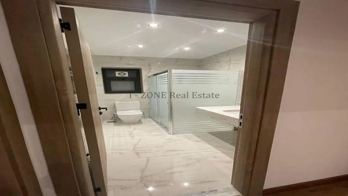 Luxury Apartment with Lake View - 50,000 EGP