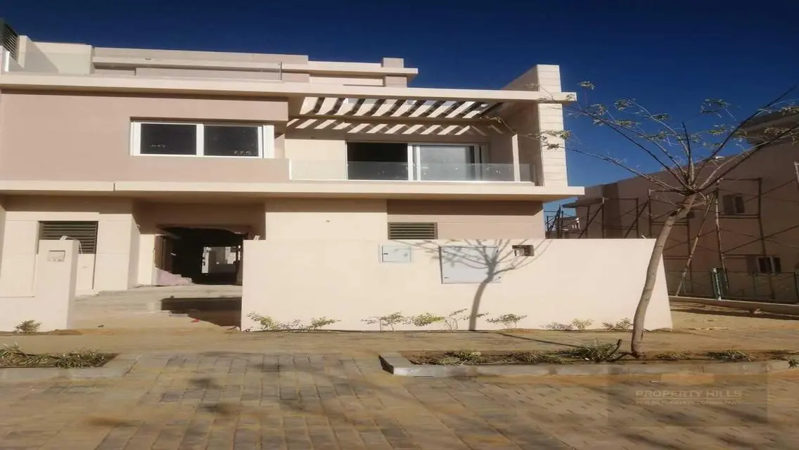 Luxury Villa for Sale with Amazing Amenities