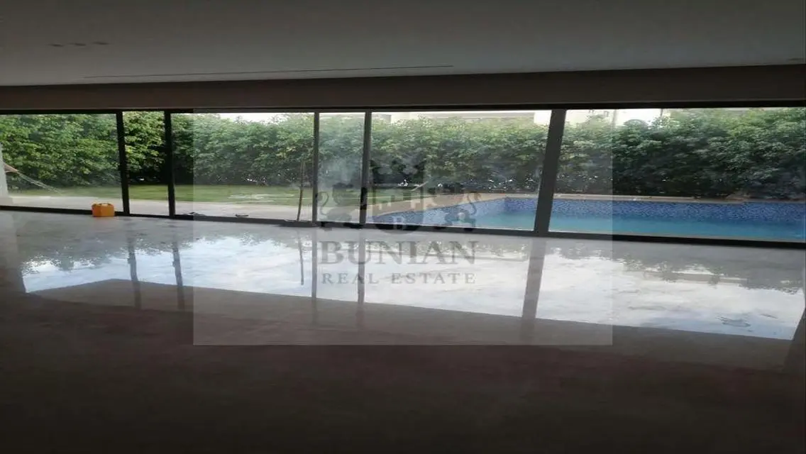 Luxury Villa with Private Garden and Pool in Belt Collins