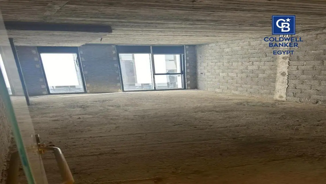 شقة حديثة للبيع بمساحة ممتازة في كايرو