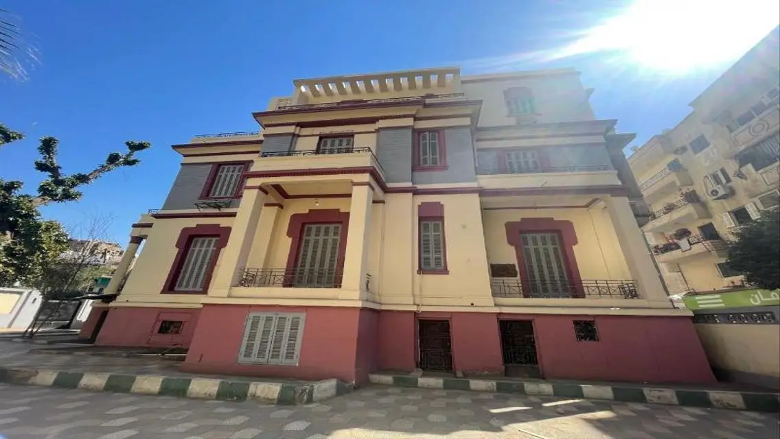 Luxury Villas with Garden and Private Pool Near Key Landmarks