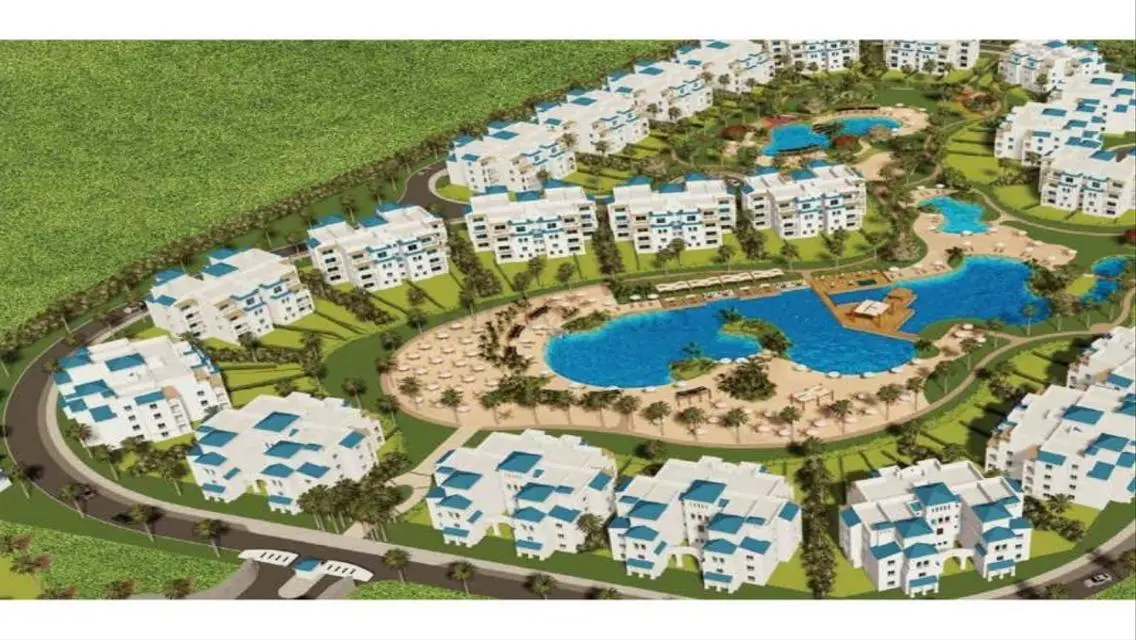 Luxurious Apartment with Private Garden in Prime Location