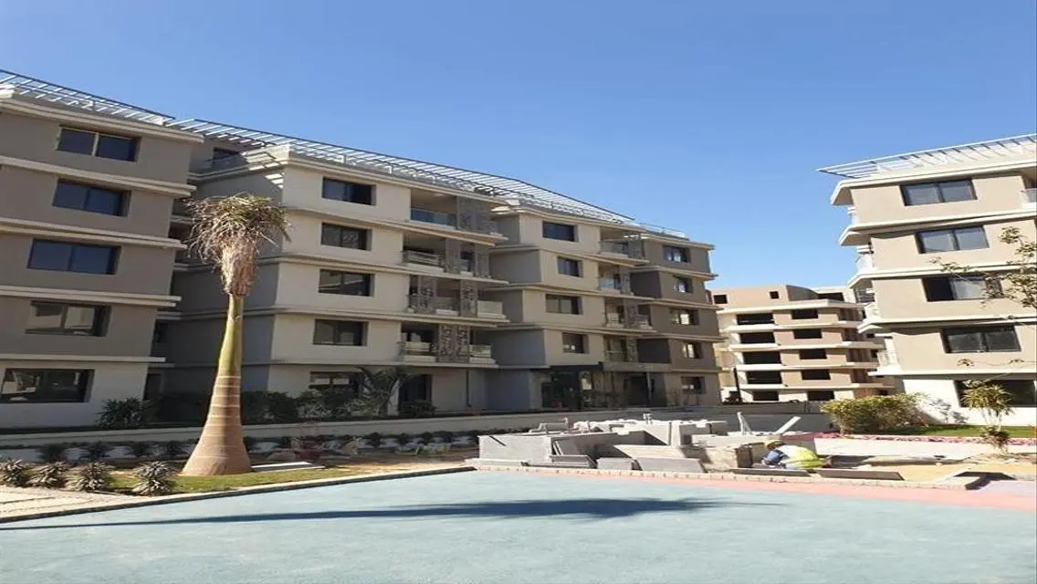 فيلا فاخرة في باديا بالم هيلز بسعر مذهل