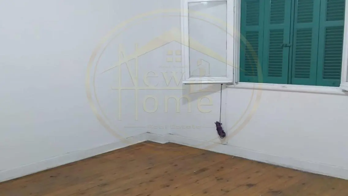 Administrative Headquarters for Rent - 130 m² in Laurent