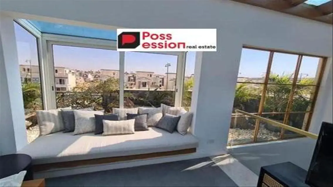 شقة فاخرة مع حديقة خاصة ومسبح