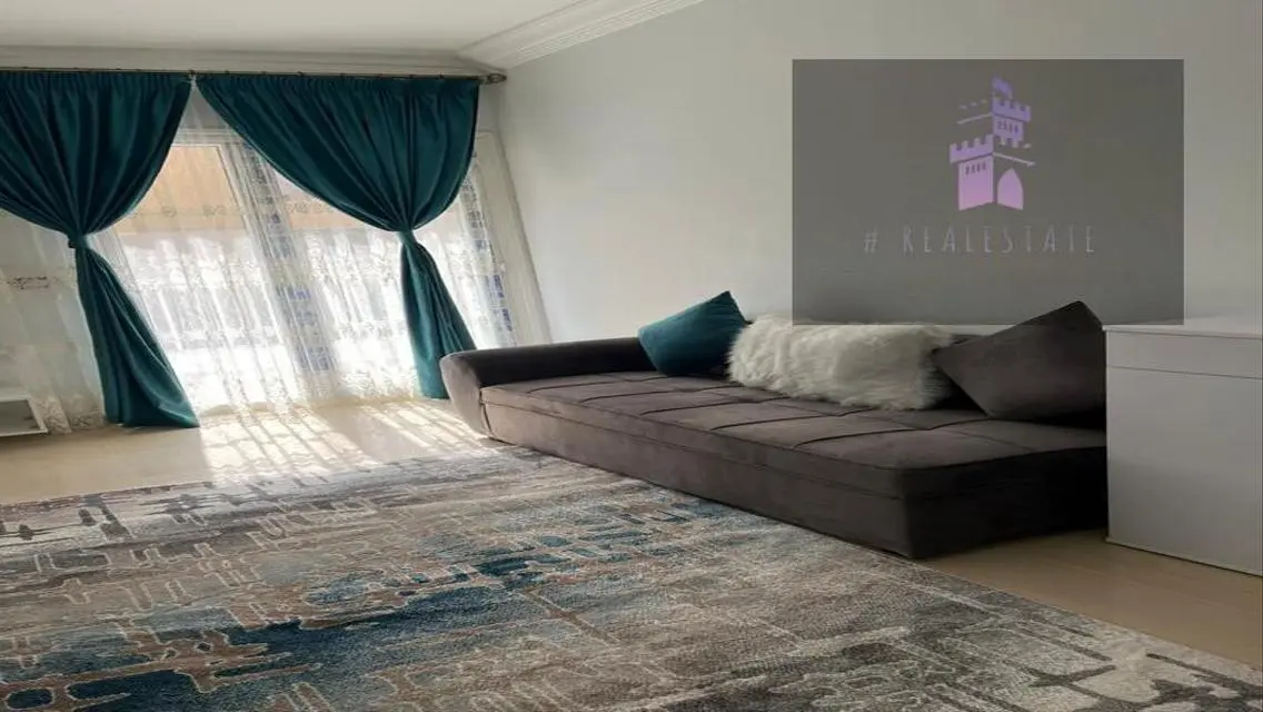شقة فاخرة بتكييف مركزي وإطلالة رائعة