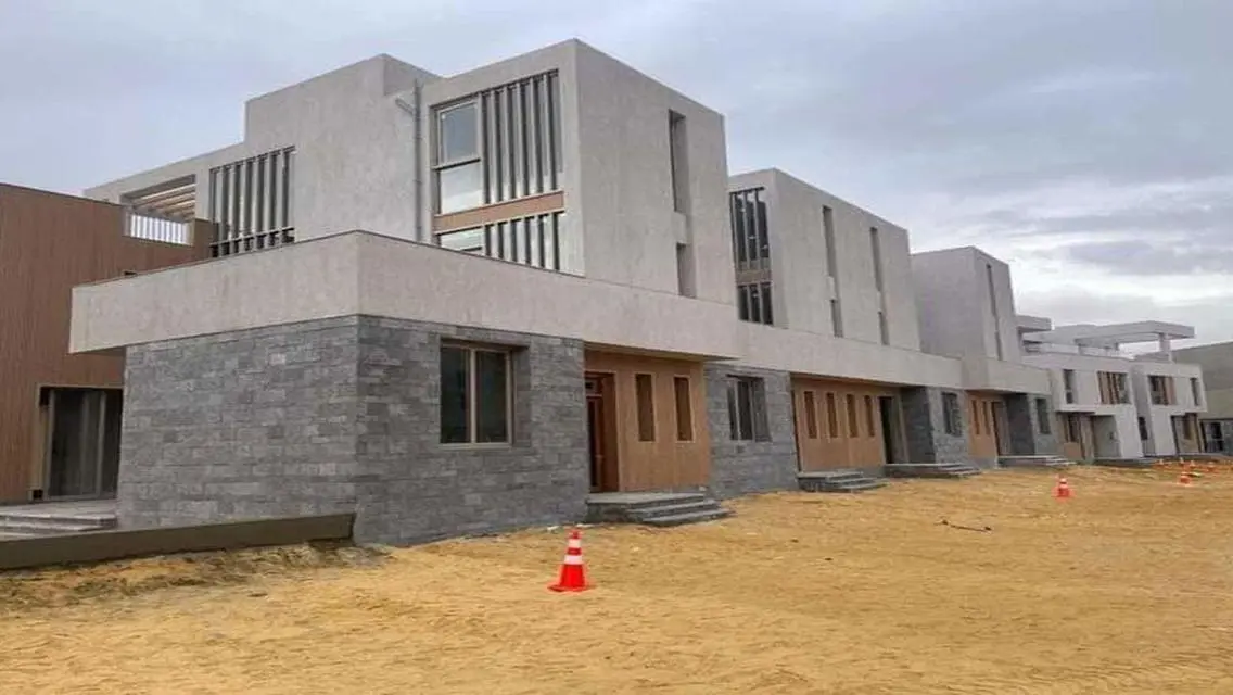 Luxury Villa with Multiple Rooms for Comfort