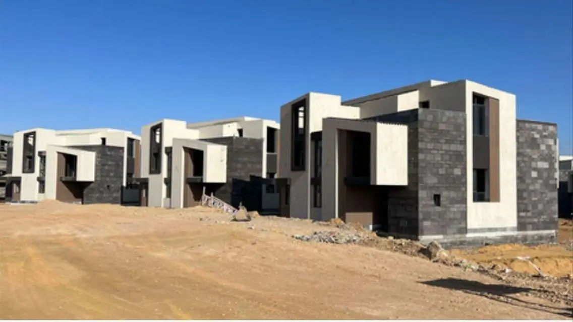 Luxury Villa with Multiple Rooms for Comfort