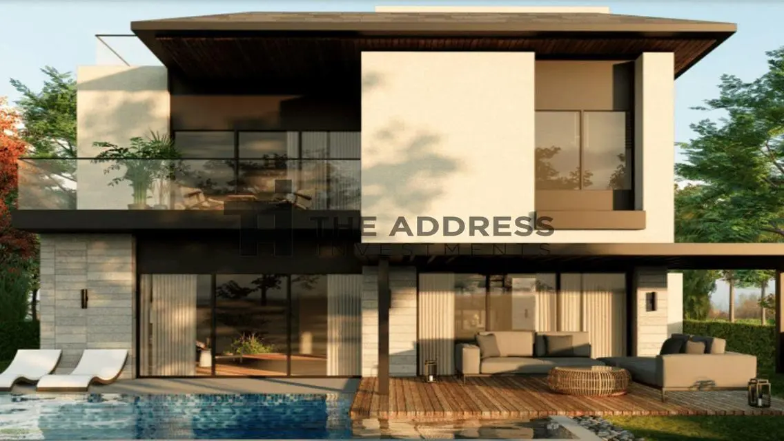 Luxury Villa for Sale with Private Garden and Pool