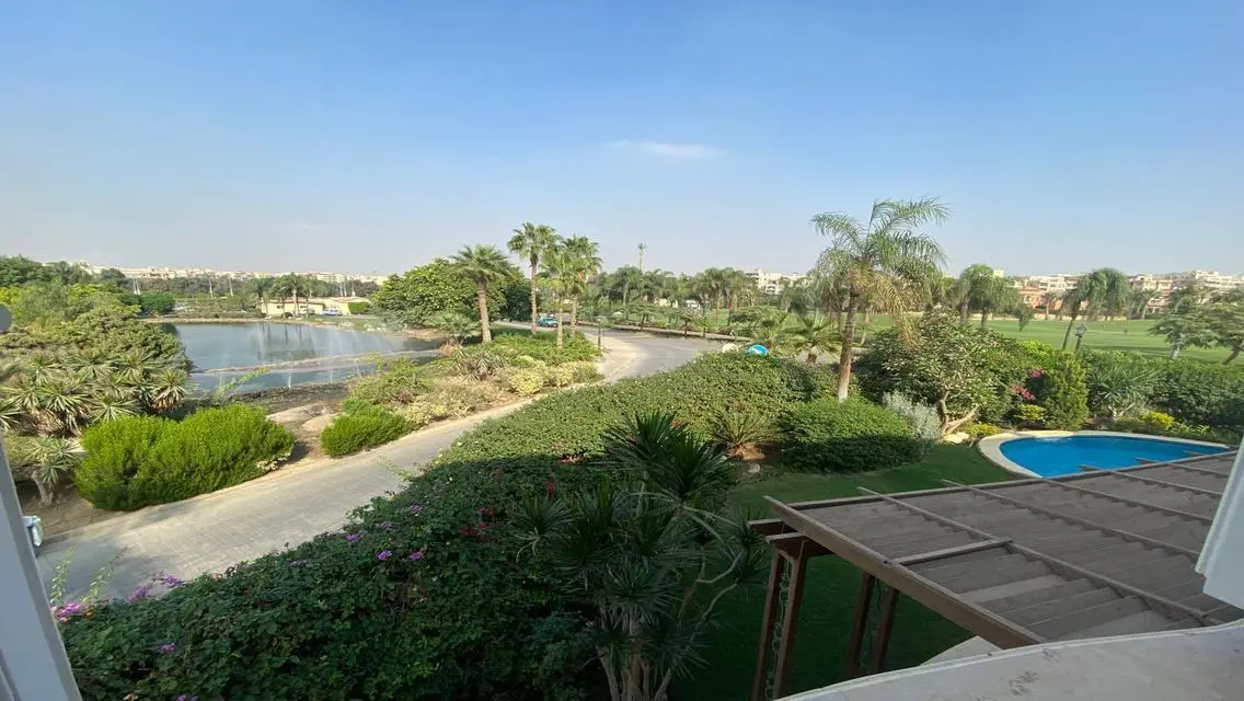 Stand-Alone Town House with Private Garden and Pool