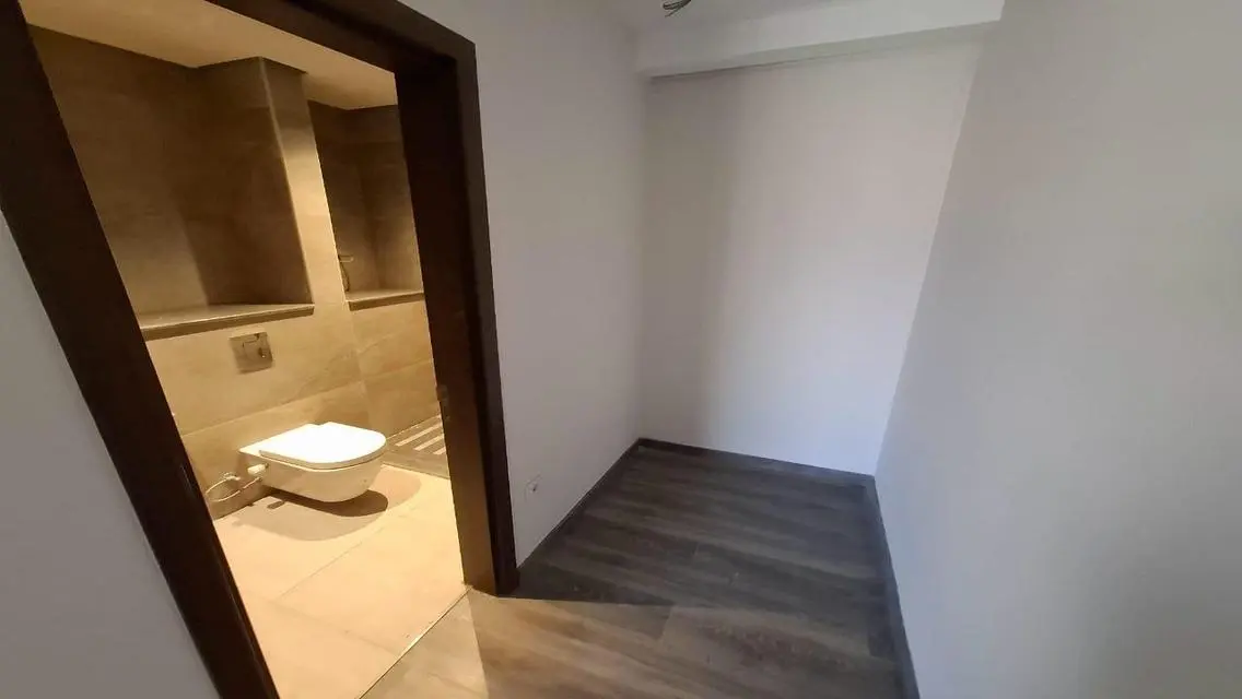 شقة مميزة للإيجار بسعر مغري
