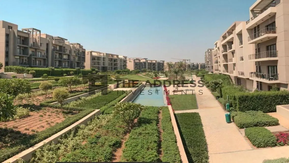 فيلا فاخرة للبيع في جاليريا مون فالي