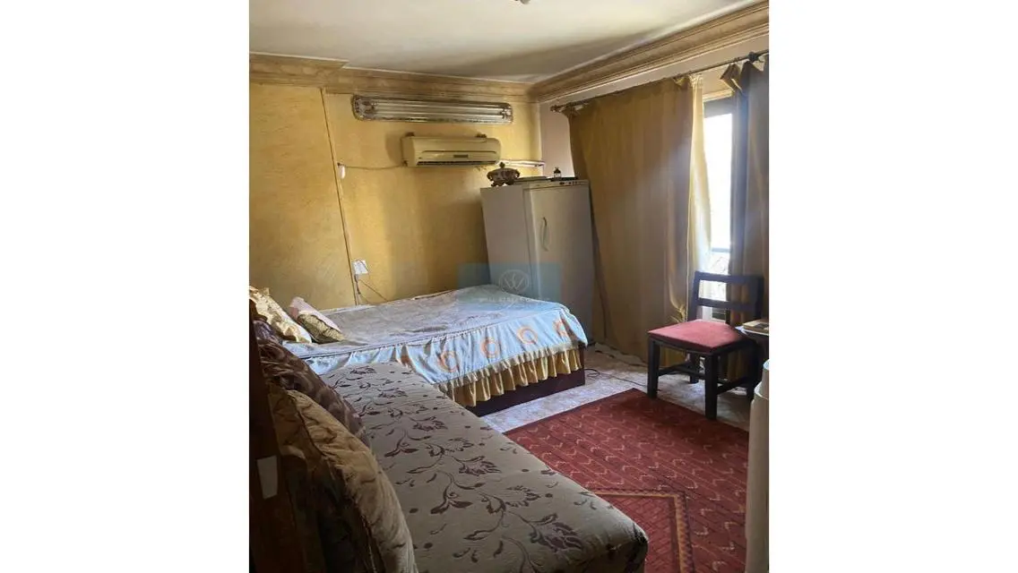 شقة فاخرة مع شرفة بسعر مغري