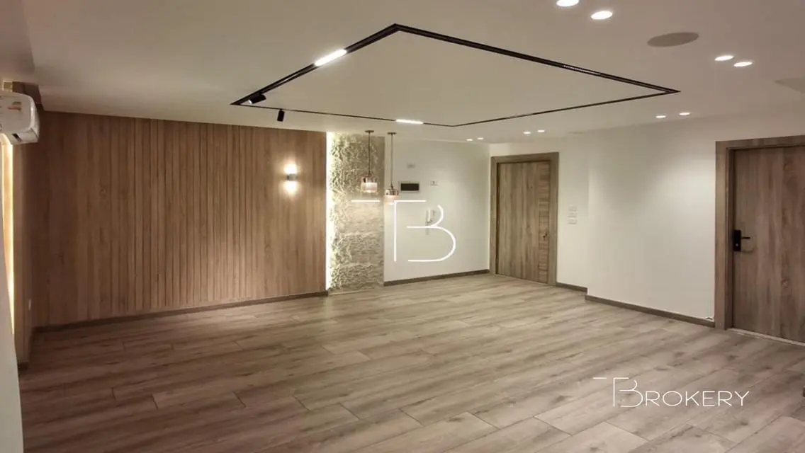 Luxurious Penthouse in Sheikh Zayed - Zayed Dunes
