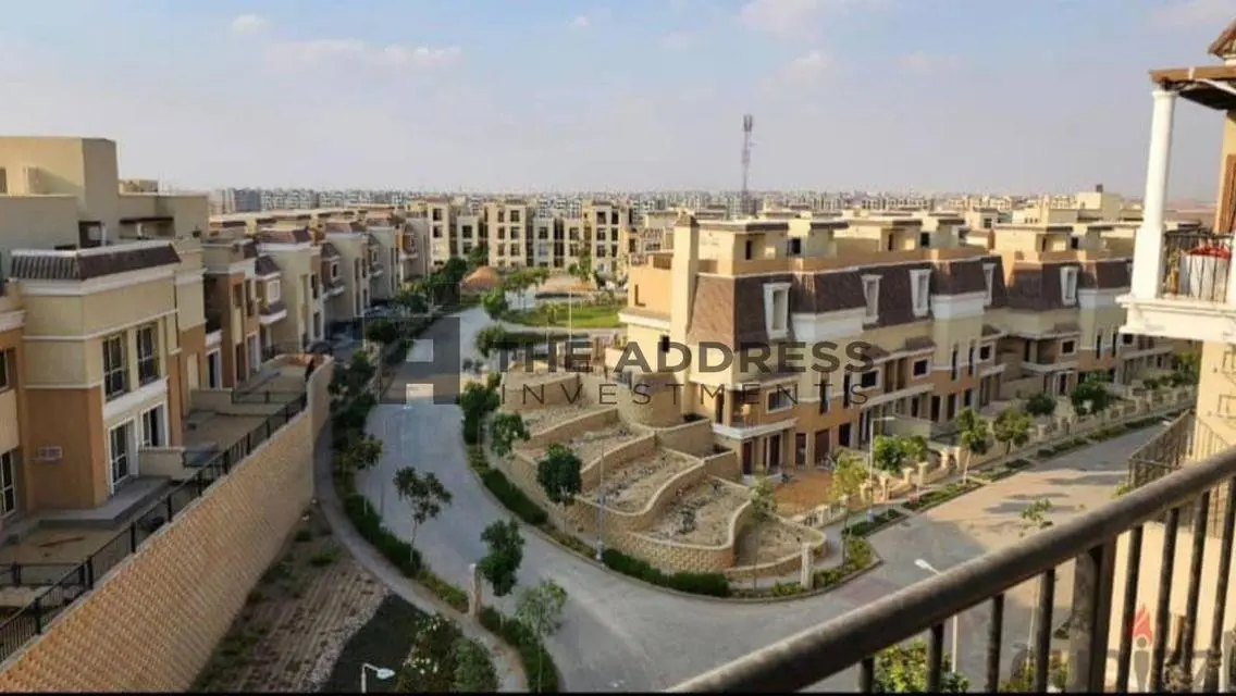 Luxury Villas with Stunning Views in the Heart of the City