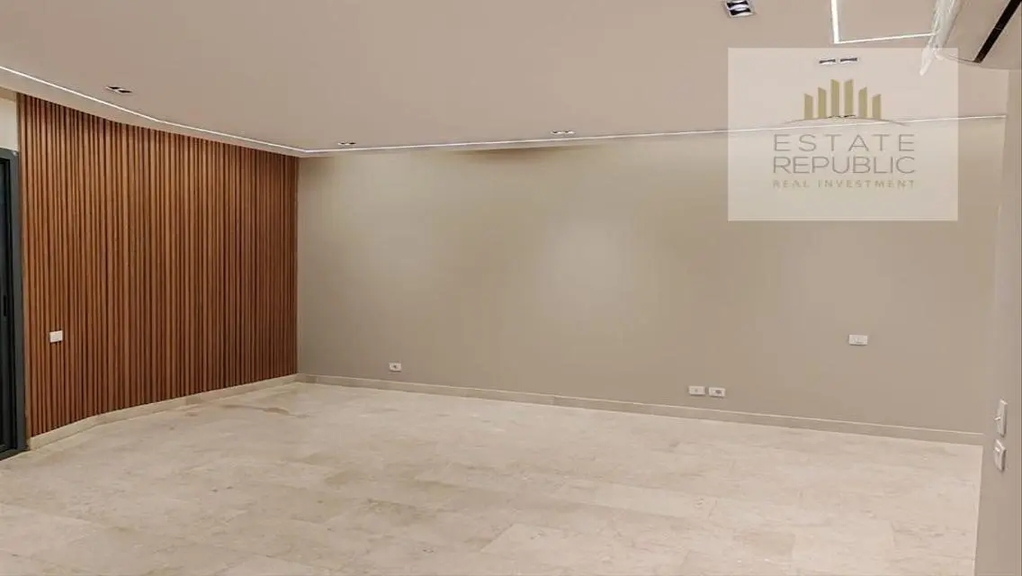 Luxurious Apartment for Sale with Lake View