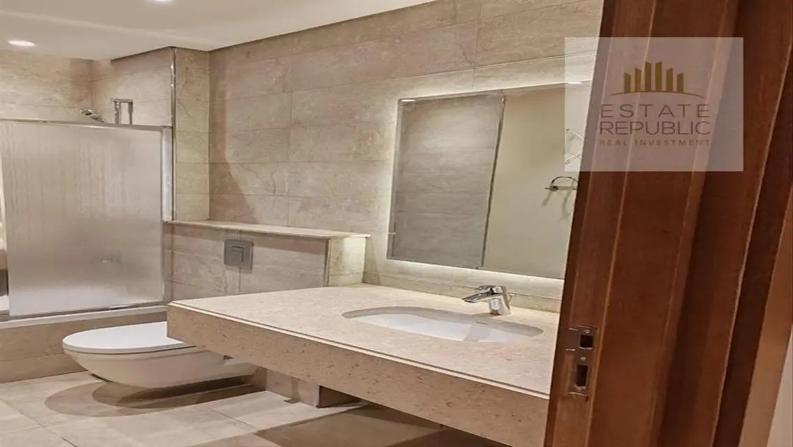 Luxurious Apartment for Sale with Lake View