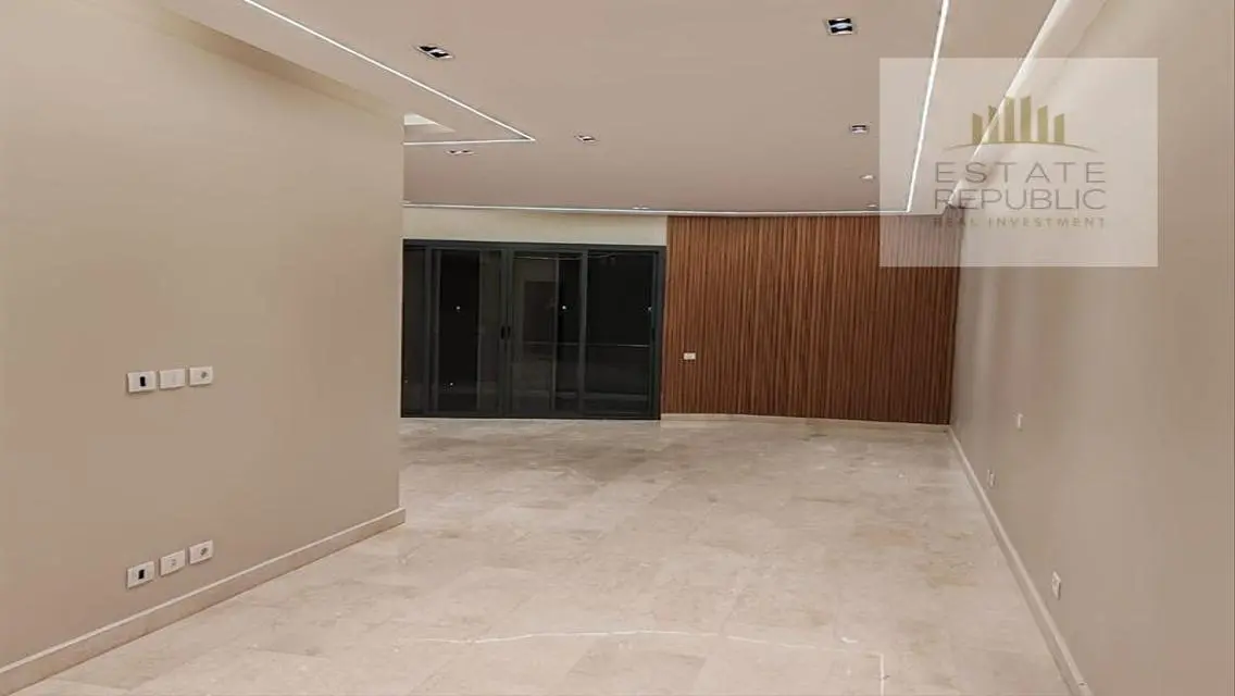 Luxurious Apartment for Sale with Lake View