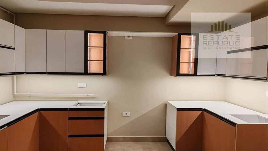 Luxurious Apartment for Sale with Lake View