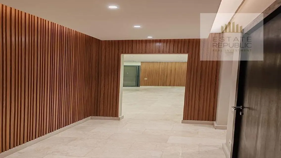 Luxurious Apartment for Sale with Lake View