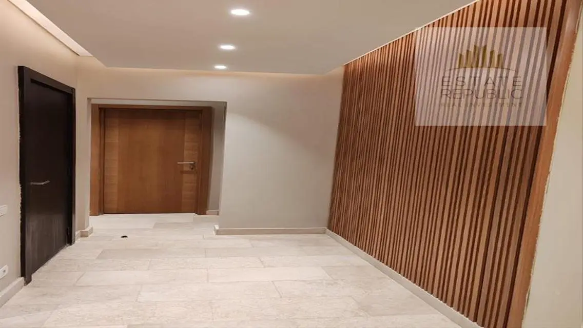 Luxurious Apartment for Sale with Lake View