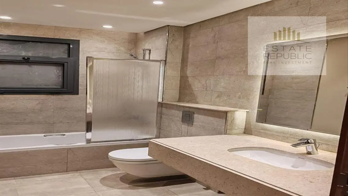 Luxurious Apartment for Sale with Lake View
