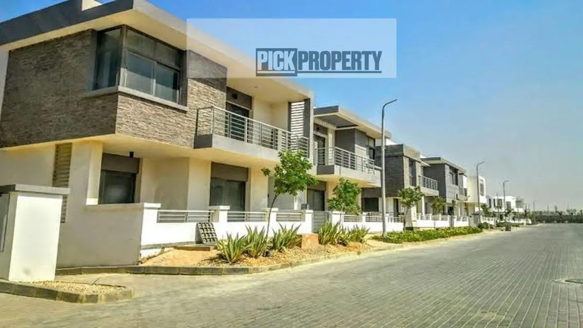 Luxury Apartment for Sale at 34 Pick with Full Privacy