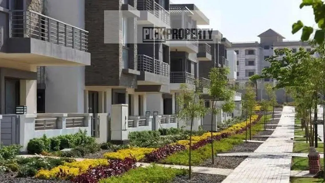 Luxury Apartment for Sale at 34 Pick with Full Privacy