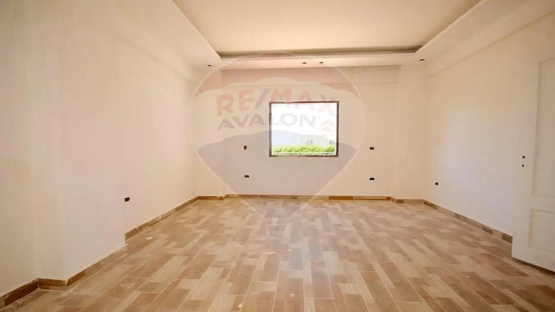 Luxury Apartment with Amenities in the Heart of the City