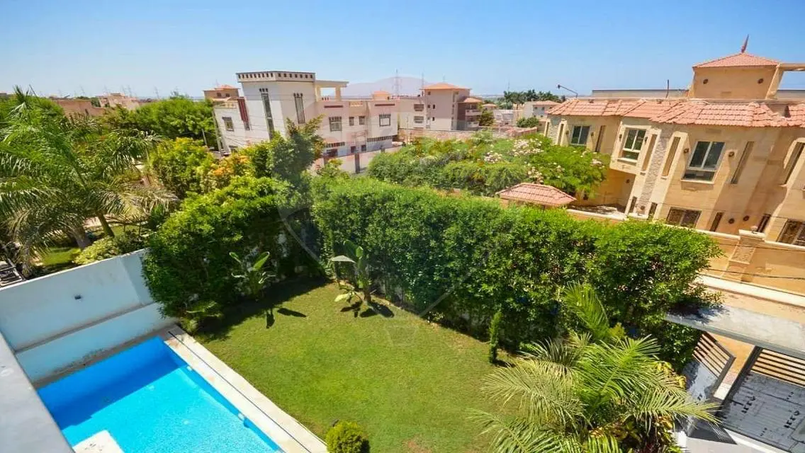 Luxury Apartment with Amenities in the Heart of the City