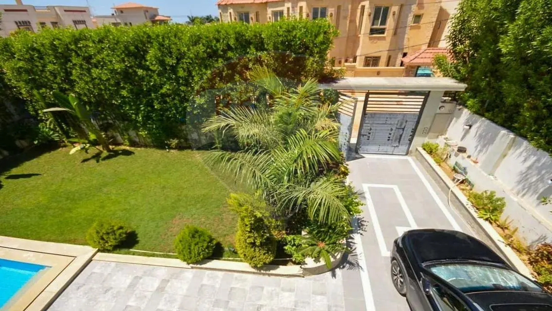 Luxury Apartment with Amenities in the Heart of the City