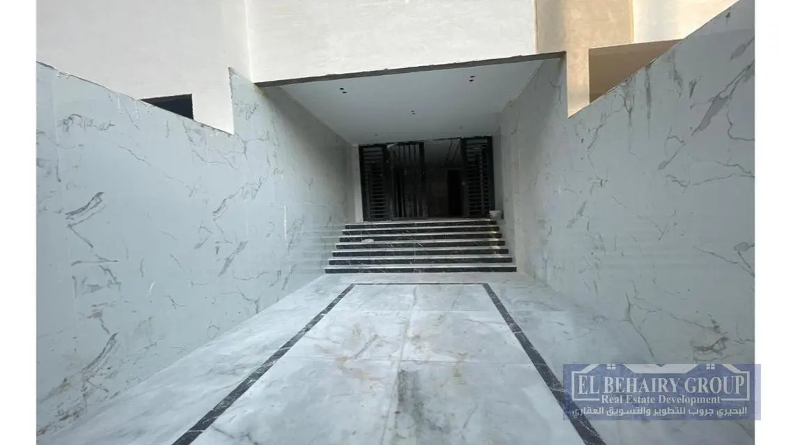شقة فاخرة للبيع بتصميم عصري