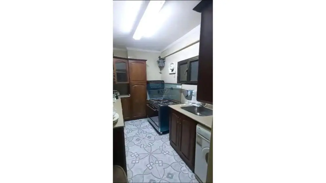 Exclusive 400 sqm Apartment for Rent in a Prime Location