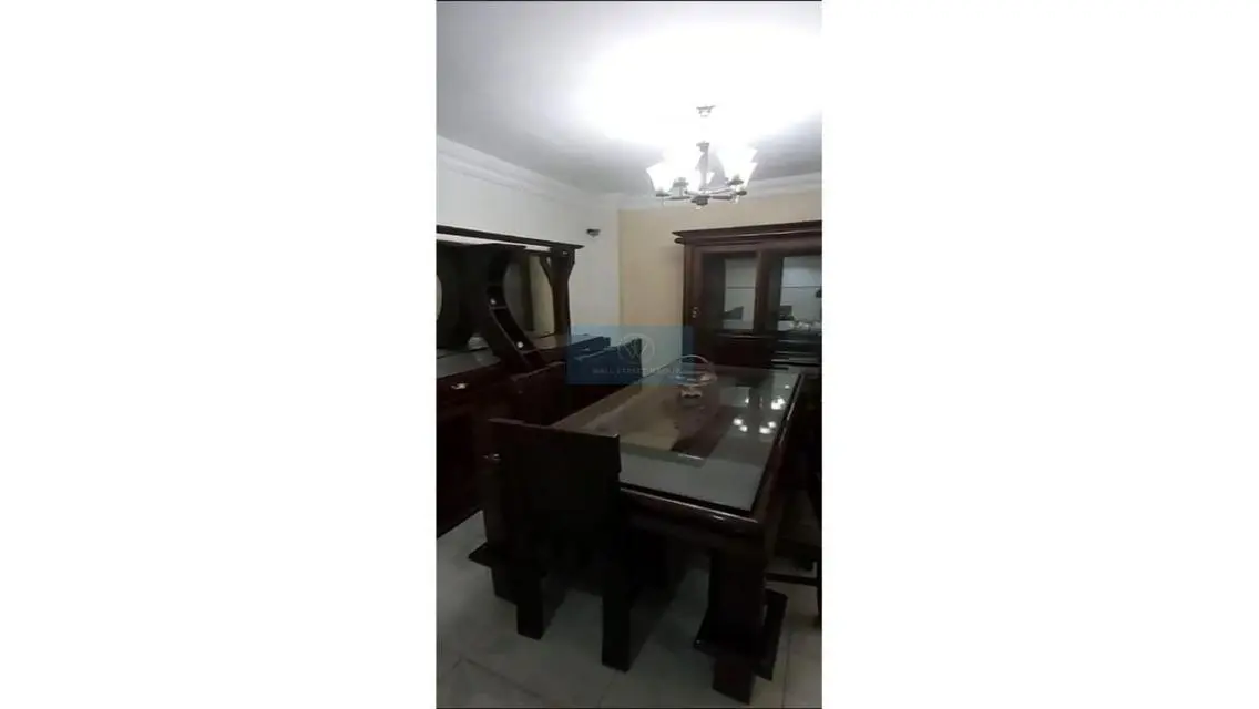 Exclusive 400 sqm Apartment for Rent in a Prime Location
